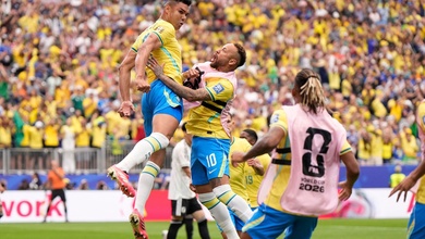 VIDEO: Bàn thắng gỡ hoà của Casemiro cho Brazil trước Nhật Bản ở vòng 1/16 World Cup
