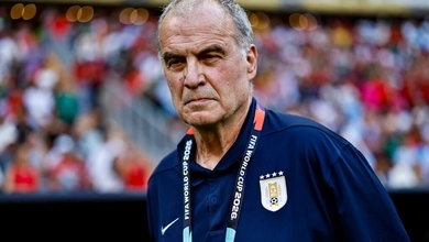 Hết hạn hợp đồng, "Gã điên" Bielsa cúi đầu nhận lỗi vì chiến dịch World Cup 2026 thất bại