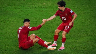 Ronaldo ít ghi bàn vì "bộ não sáng tạo" của Bồ Đào Nha sa sút bất thường?
