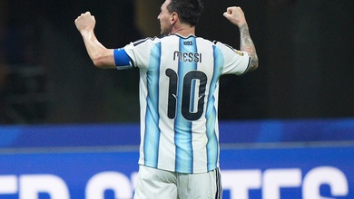 Messi được chấm điểm 9 sau những khoảnh khắc kỳ diệu giúp Argentina ngược dòng