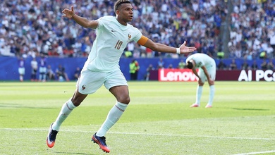 Pháp vào bán kết World Cup sau màn bùng nổ của Mbappe và Dembele trong vòng 6 phút