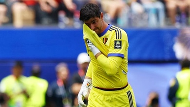 Thủ môn Courtois úp mở chia tay tuyển Bỉ sau thất bại trước Tây Ban Nha