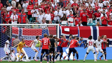 Luật VAR mới ở World Cup 2026 cho phép hủy bỏ bàn thắng vào lưới Anh do lỗi của Haaland