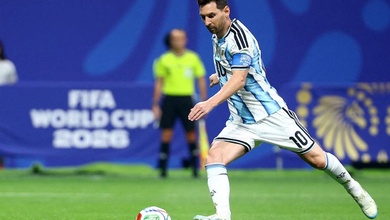 21 năm khoác áo Argentina, Lionel Messi lần đầu chạm trán tuyển Anh