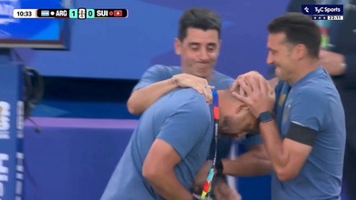 Messi kiến tạo từ chấm phạt góc, người hùng thầm lặng của Argentina mới gây chú ý