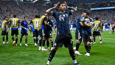 VIDEO: Enzo Fernandez ghi siêu phẩm gỡ hòa 1-1 cho Argentina trước Anh