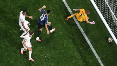 VIDEO: Lautaro Martinez kết liễu tuyển Anh, đưa Argentina vào chung kết