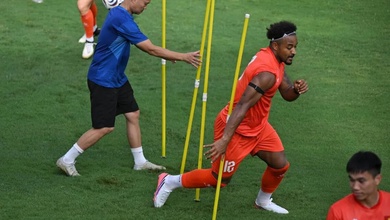 "Haaland Hà Nội" Nguyễn Xuân Son gây sợ hãi cho Singapore ở ASEAN Cup