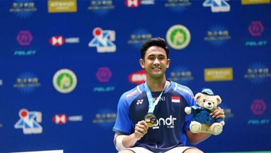 Cầu lông Malaysia kiếm cớ đổ thừa khi Justin Hoh thua Alwi Farhan ở chung kết đơn nam Macau Open 2025