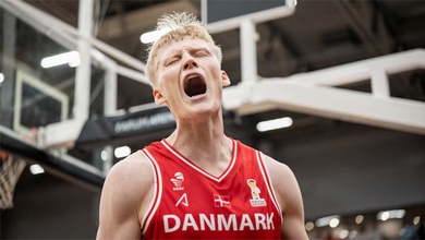 Số 3 thế giới Anders Antonsen bị loại sốc tại cầu lông All England 2026: Cái giá của việc "ngắt quãng" thi đấu