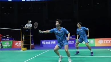 Chung kết cầu lông đồng đội châu Á 2026: Nhật Bản hạ gục Trung Quốc 3-0, lần đầu lên ngôi vô địch nam