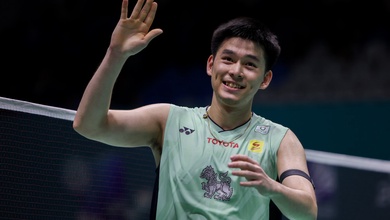Kunlavut Vitidsarn khuất phục Antonsen sau 87 phút nghẹt thở, tiến vào bán kết giải cầu lông World Tour Finals