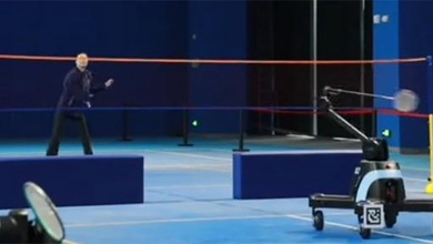 Robot chơi cầu lông lập kỷ lục Guinness với 1.452 cú đánh liên tiếp