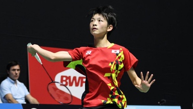 Nguyễn Thùy Linh thua "thần đồng" cầu lông Nhật ở Singapore Open 2024