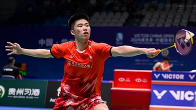 Weng Hong Yang thắng sốc top 5 thế giới cầu lông Anders Antonsen ở VICTOR China Open 2024