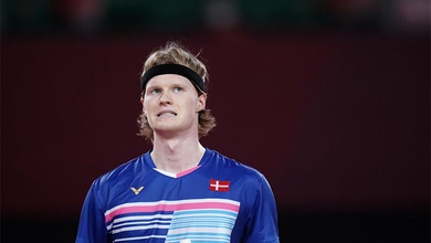 Số 2 thế giới Antonsen đúng ngay "đối cứng" ở vòng 1 giải cầu lông Indonesia Open Super 1000