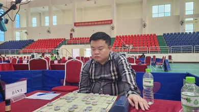 Kết thúc nội dung Cờ tiêu chuẩn QG 2026: "Kỳ vương" cờ tướng mới Hà Văn Tiến và bài toán tâm lý
