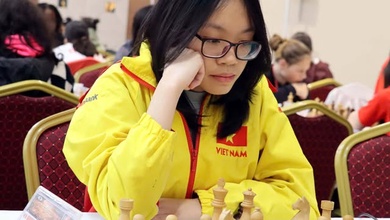 Kỳ thủ Nguyễn Bình Vy vô địch Cờ vua nhanh Thiếu niên Thế giới Thế giới U17 tại Thổ Nhĩ Kỳ 