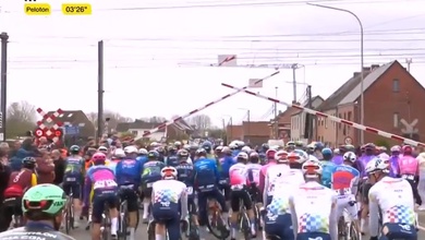 Tour of Flanders 2026: Khi các ngôi sao xe đạp đối mặt với pháp lý vì vi phạm an toàn đường sắt