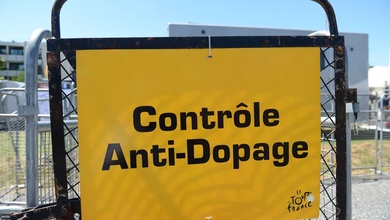 "Siêu doping" từ giun biển: Vũ khí bí mật vận chuyển oxy gấp 40 lần khiến làng xe đạp thế giới chao đảo