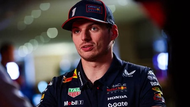 Max Verstappenẽ vắng mặt tại lễ trao giải FIA khi Lando Norris nhận cúp vô địch F1