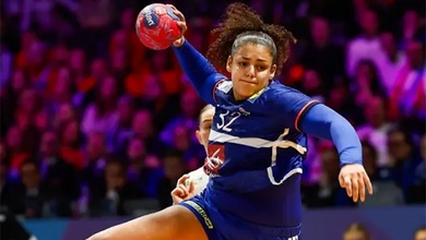 Nhà đương kim vô địch thế giới Pháp tỏ ra quá mạnh so với Đan Mạch trong trận tứ kết bóng ném vô địch thế giới