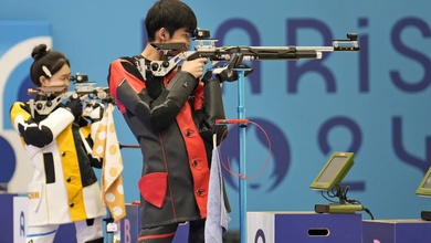 HCV Olympic Paris 2024 đầu tiên thuộc về Trung Quốc do vô địch 10m súng trường hơi hỗn hợp