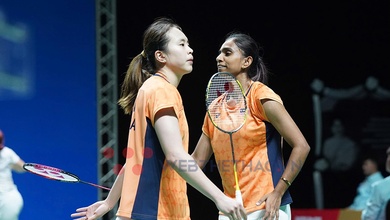 Giải cầu lông World Tour Finals 2025: Tang Jie-Ee Wei, Pearly-Thinaah vào bán kết