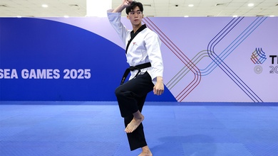 Sự hiện diện của mẹ tiếp thêm sức mạnh giúp võ sĩ Taekwondo Ken Haw giành huy chương SEA Games đầu tiên cho Malaysia