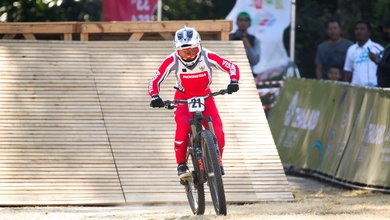 Indonesia giành huy chương vàng thứ 6 tại SEA Games 2025 nhờ tay đua xe đạp Rendy Varera