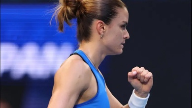 Giải United Cup: Naomi Osaka sa sút phong độ và bị Maria Sakkari hạ ngay trận mở màn mùa quần vợt 2026