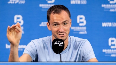 Daniil Medvedev và dàn sao ATP mắc kẹt tại Dubai: Khi xung đột đe dọa "mạch máu" kinh tế quần vợt thế giới