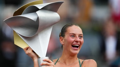 Marta Kostyuk vô địch quần vợt Madrid Open: Bản lĩnh thép đánh bại sức trẻ và giá trị thương mại của danh hiệu WTA 1000
