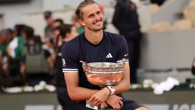 Thắng trận chung kết 5 ván nghẹt thở, Alexander Zverev vô địch Roland Garros 2026