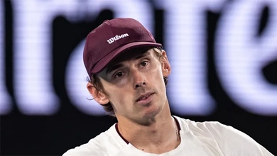 Quần vợt Barcelona Open 2026: Hamad Medjedovic tạo địa chấn trước De Minaur và nỗi lo "quá tải" của Carlos Alcaraz