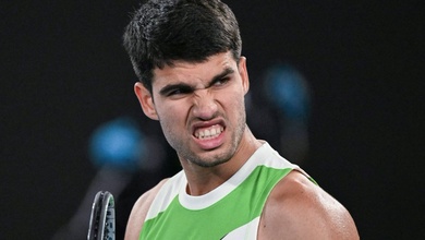 Alcaraz khởi đầu hành trình chinh phục quần vợt Grand Slam sự nghiệp bằng chiến thắng không dễ dàng