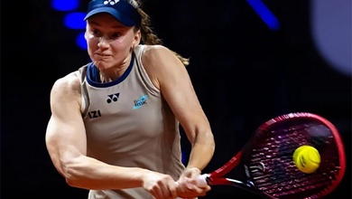Quần vợt Chung kết Stuttgart Open 2026: Elena Rybakina đại chiến Karolina Muchova vì danh hiệu và siêu xe Porsche