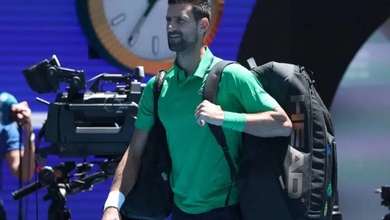Tham vọng chạm mốc lịch sử của Novak Djokovic trước rào cản mang tên Jannik Sinner tại quần vợt Roland Garros 2026