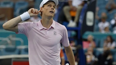 Jannik Sinner và bản lĩnh "vua lội ngược dòng": Giải mã sức hút thương hiệu tỷ đô tại quần vợt Miami Open