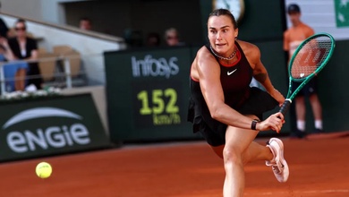 Sức mạnh vũ bão của Sabalenka thử thách Naomi Osaka ở vòng 16 đơn nữ Roland Garros
