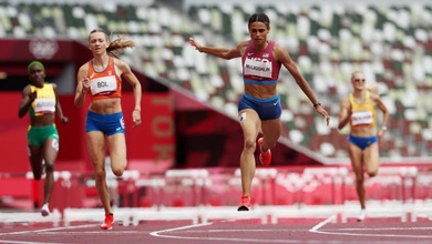 “Đả hậu” của Quách Thị Lan phá kỷ lục thế giới và Olympic 400m rào tại Tokyo
