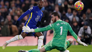 HLV tạm quyền của MU bị đáp trả gay gắt sau trận hòa Chelsea