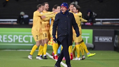 Mourinho mất mặt với Roma sau thất bại ê chề bậc nhất sự nghiệp