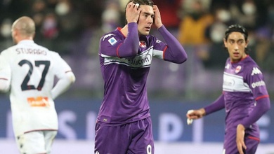 Vlahovic lần đầu sút hỏng phạt đền sau khi thử “Panenka”