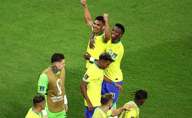 TRỰC TIẾP Brazil 1-0 Thụy Sỹ: Casemiro dứt điểm đẳng cấp