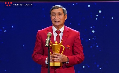 HLV Mai Đức Chung: “Cúp Chiến thắng là của tập thể, không chỉ cá nhân tôi”