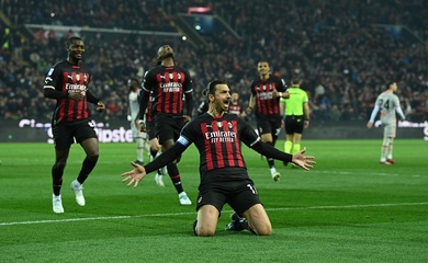 Ibrahimovic phá kỷ lục Serie A trong đêm buồn của AC Milan