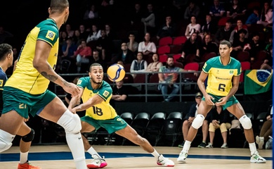Ricardo Lucarelli toả sáng giúp bóng chuyền Brazil có khởi đầu ấn tượng tại VNL 2023