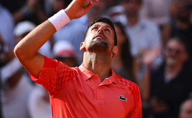 Carlos Alcaraz dính chấn thương, nhận thất bại trước Novak Djokovic ở bán kết Roland Garros 2023