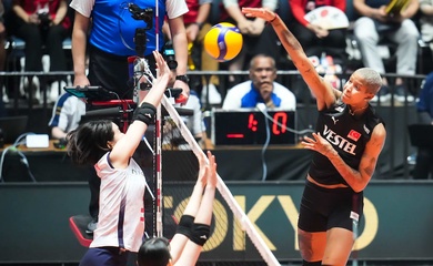 Nghiền nát cỗ máy phòng ngự Nhật Bản, bóng chuyền Thổ Nhĩ Kỳ giành vé đầu tiên dự Olympic 2024